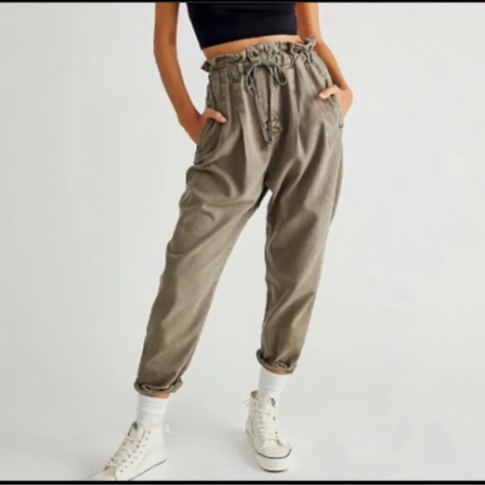 Free People Tab Ankle Cropped Pants - Picture 1 of 6